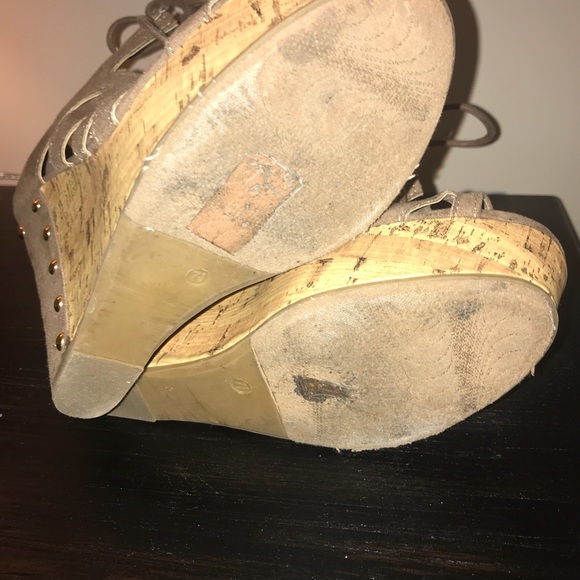 Madison Lace-Up wedges - Picture 7 of 8